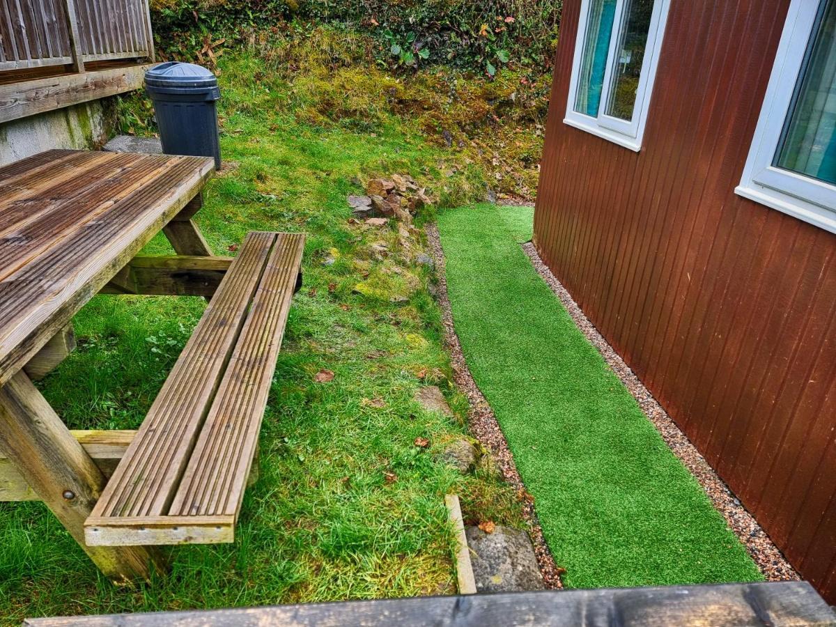 Caswell Beach Chalet 70 Located In Gower Peninsula Swansea Exterior foto